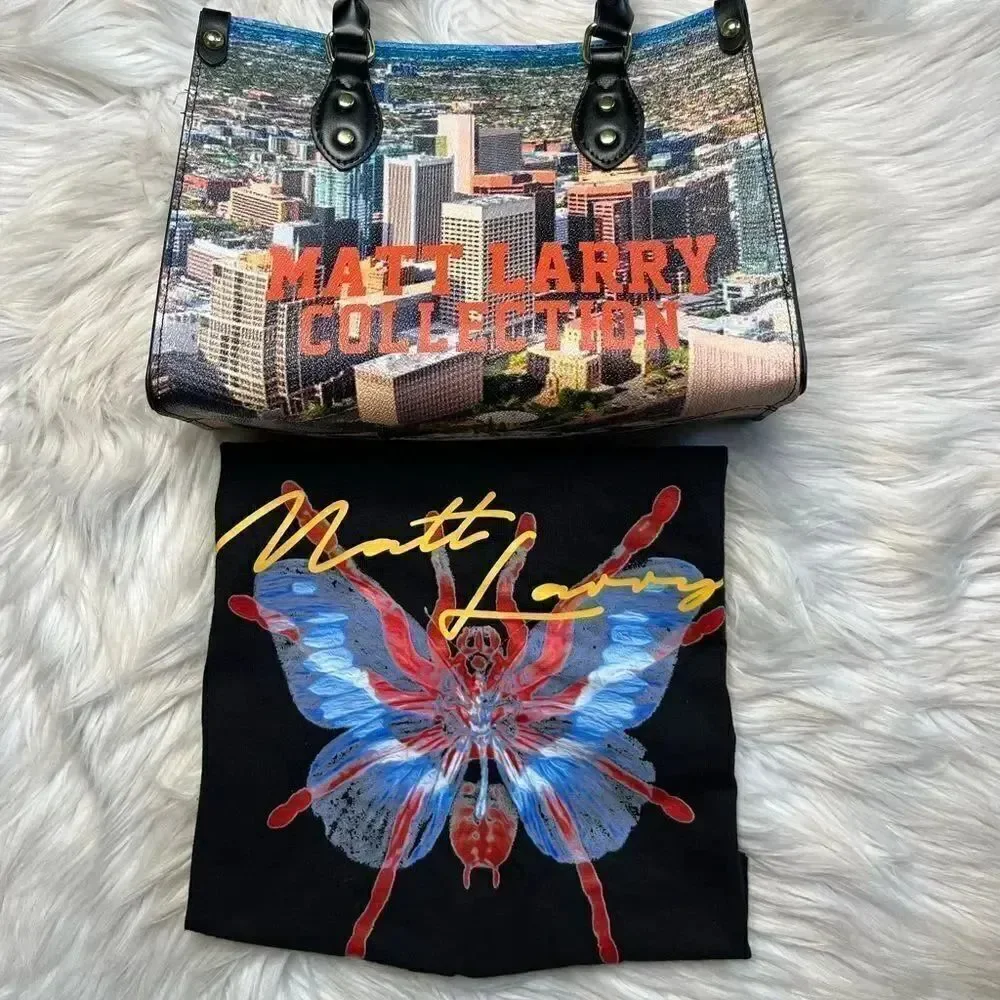 Matt Larry Collection Short Sleeve T- Shirt and Purse Set Black Size Medium
